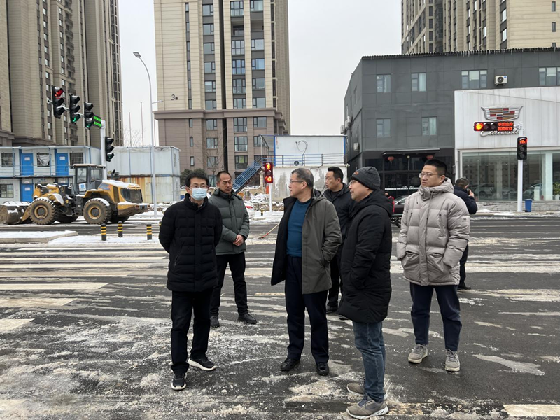 开云体育-开云(中国)一站式服务官方网站
总经理助理黄志澎到市政道路项目检查指导工作